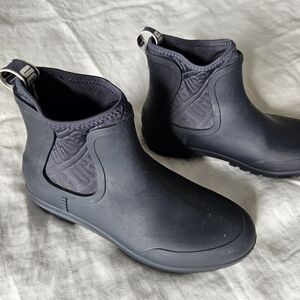 Navy Blue UGG Chevonne Ankle Rubber Boots Size 8 - EUC